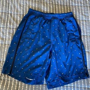 Lululemon mens shorts w liner